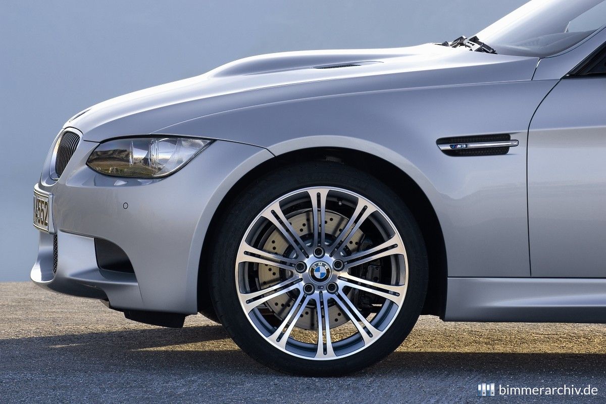 BMW M3 Limousine Rad und Bremse