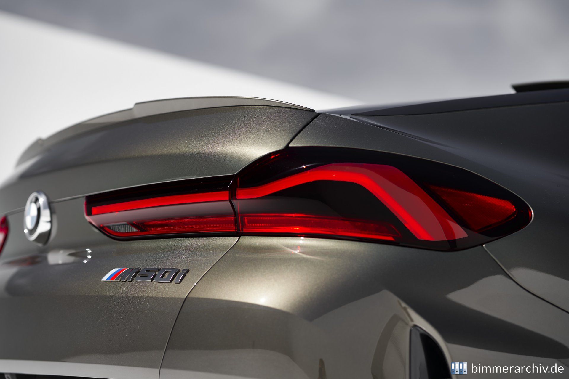 BMW X6 M50i