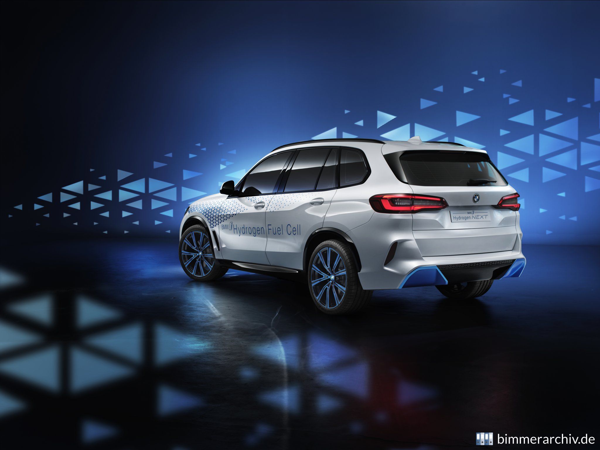 BMW i Hydrogen NEXT