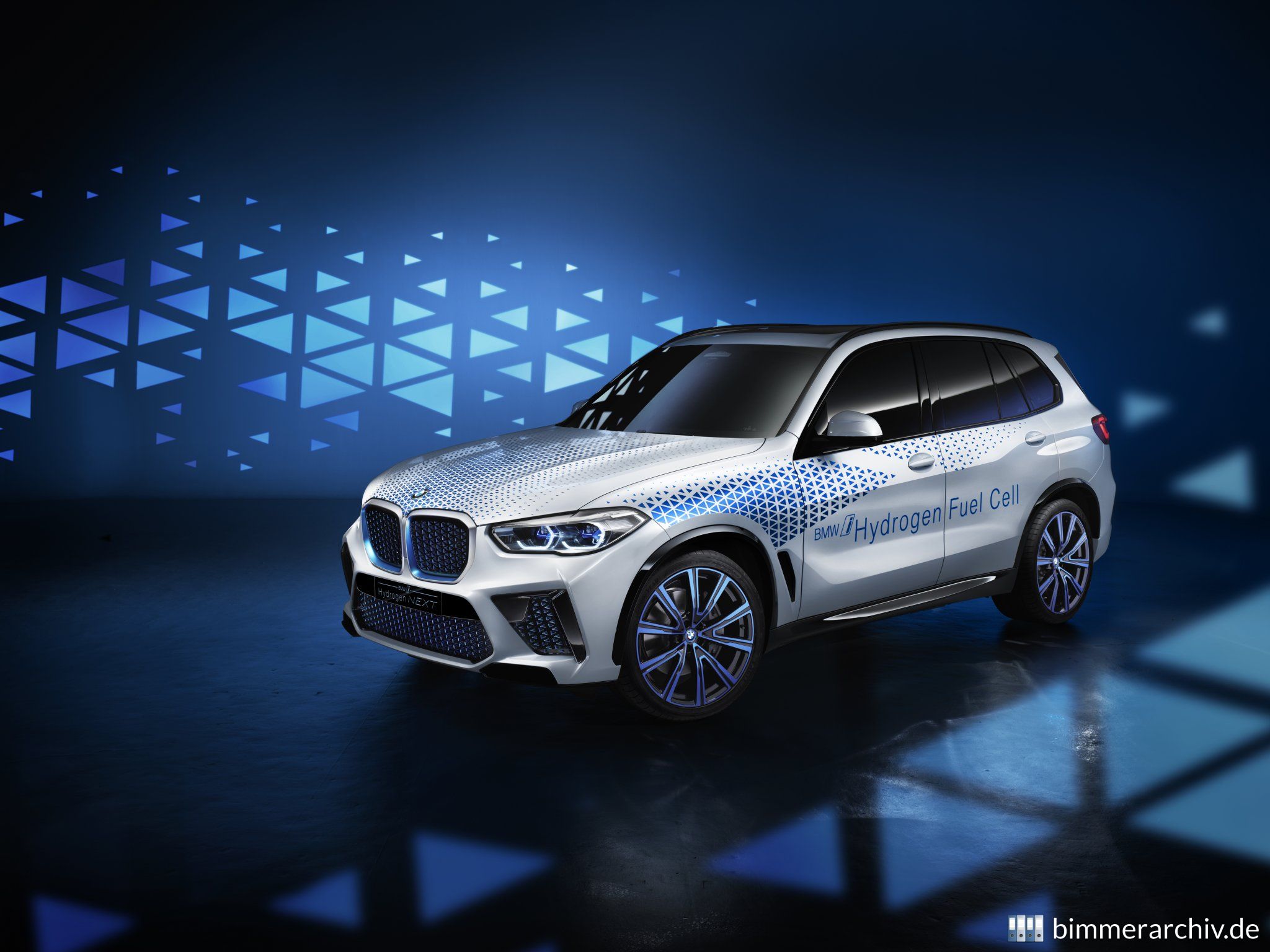 BMW i Hydrogen NEXT