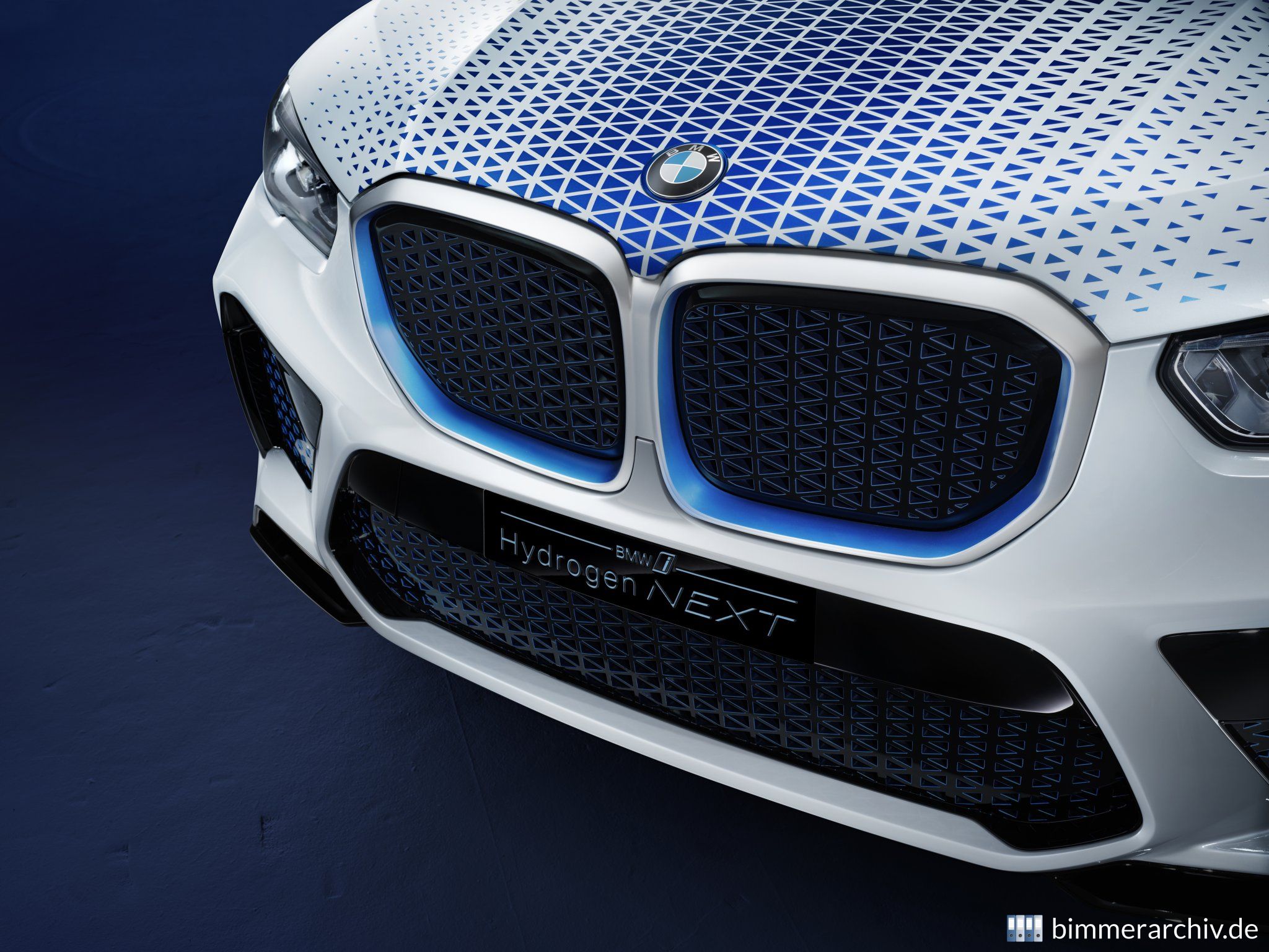 BMW i Hydrogen NEXT