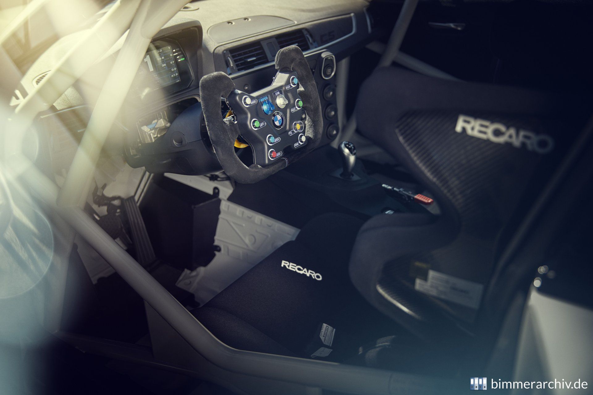 BMW M2 CS Racing
