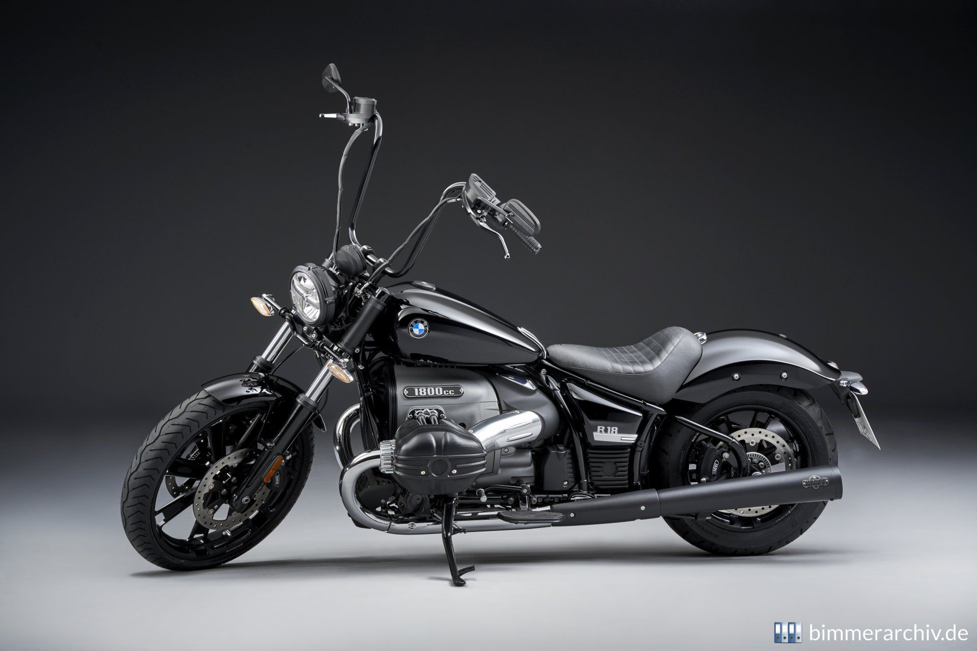 BMW R 18
