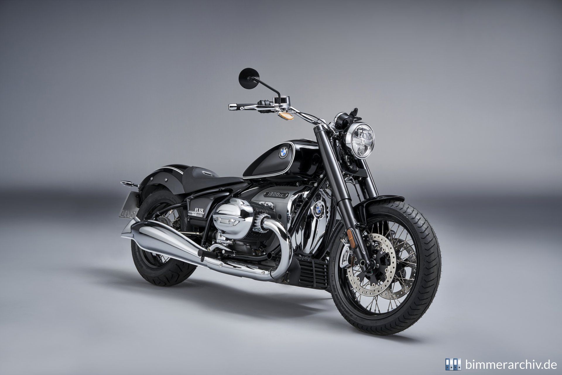BMW R 18 First Edition