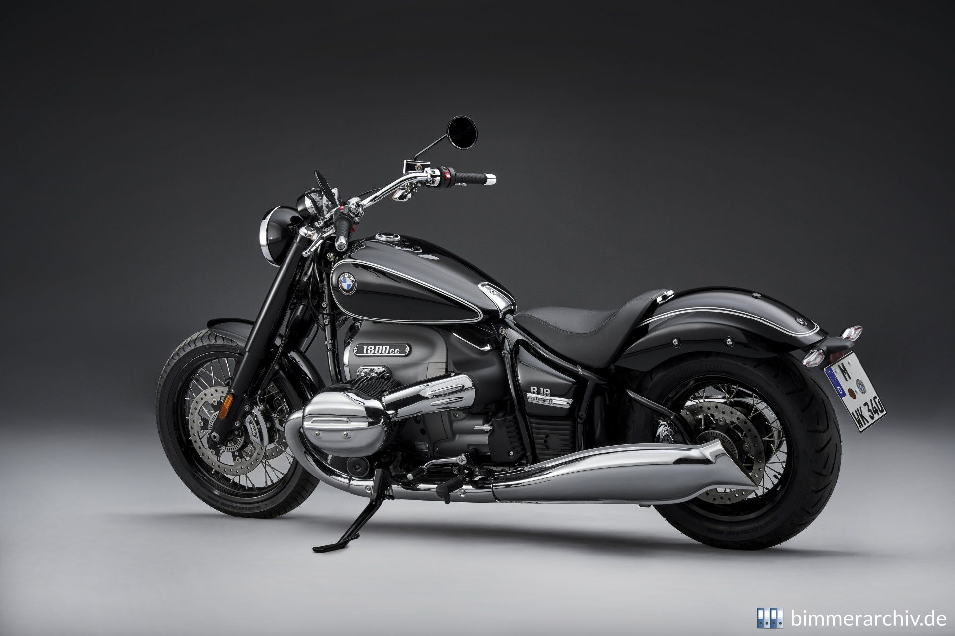 BMW R 18 First Edition