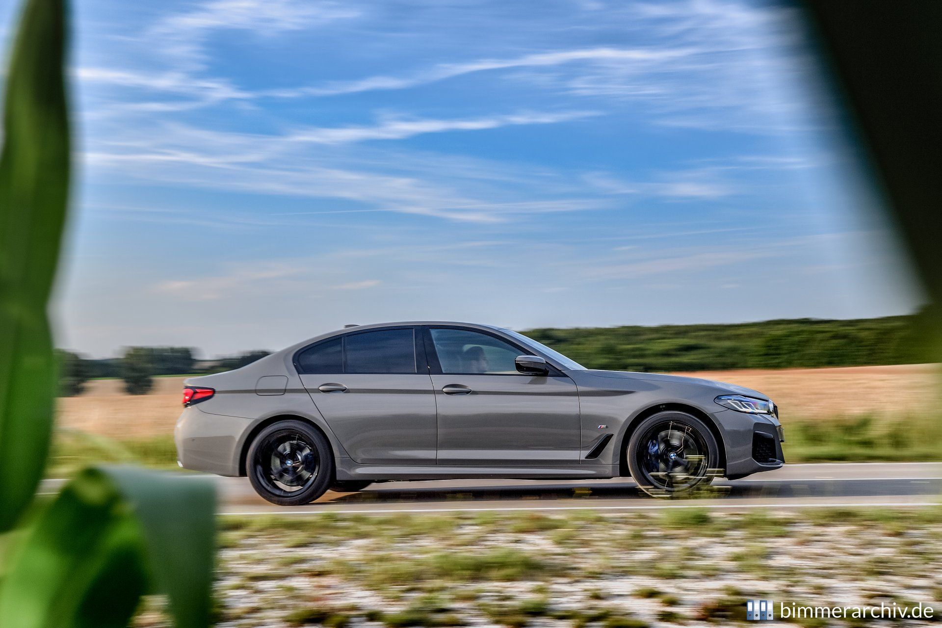 BMW 545e xDrive Limousine