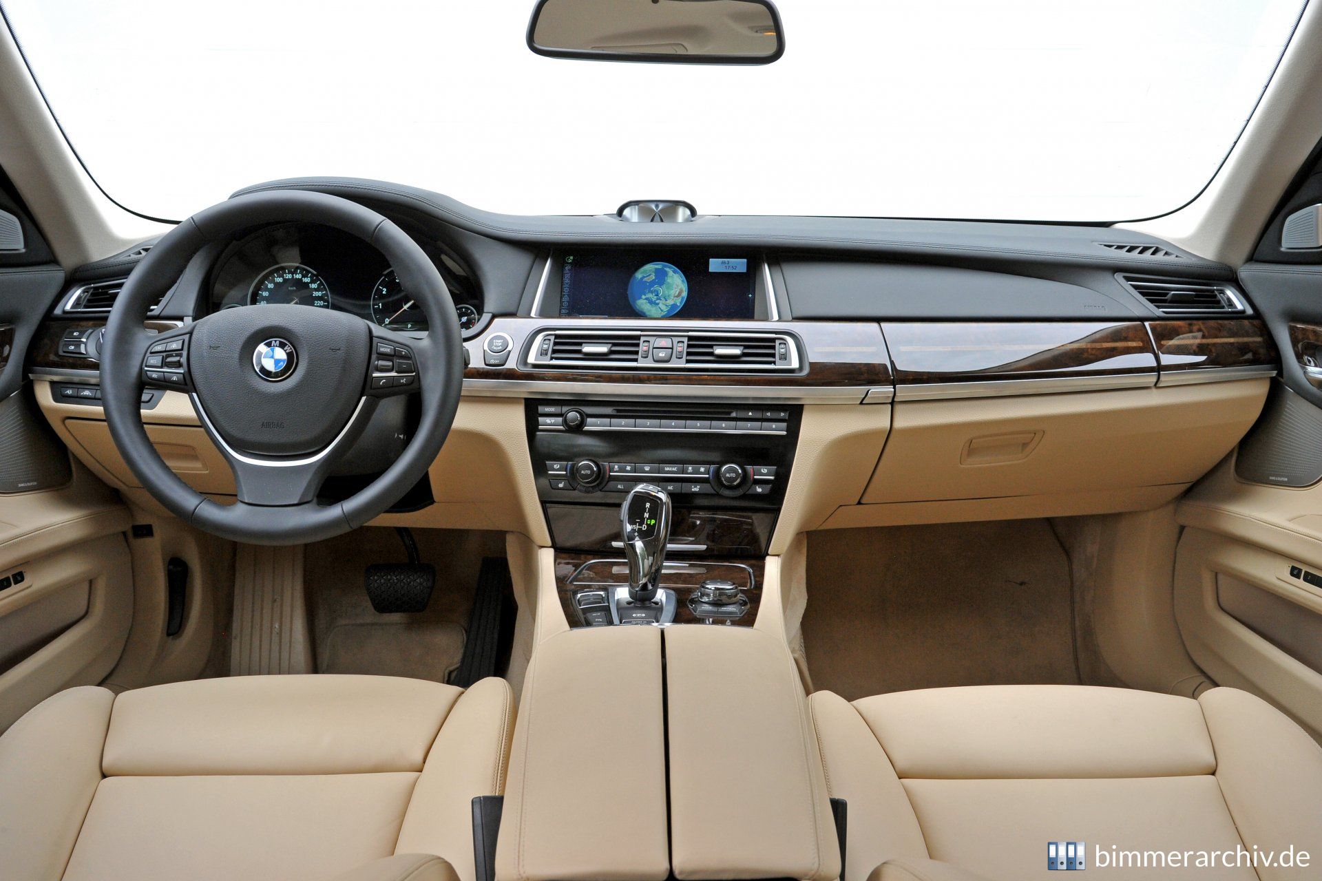 BMW 750Li