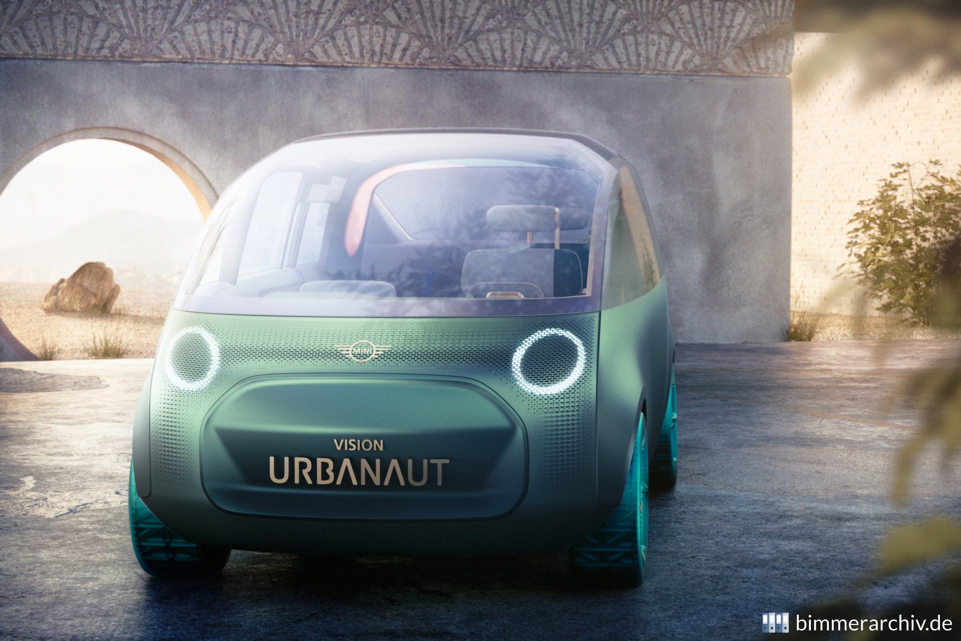 MINI Vision Urbanaut
