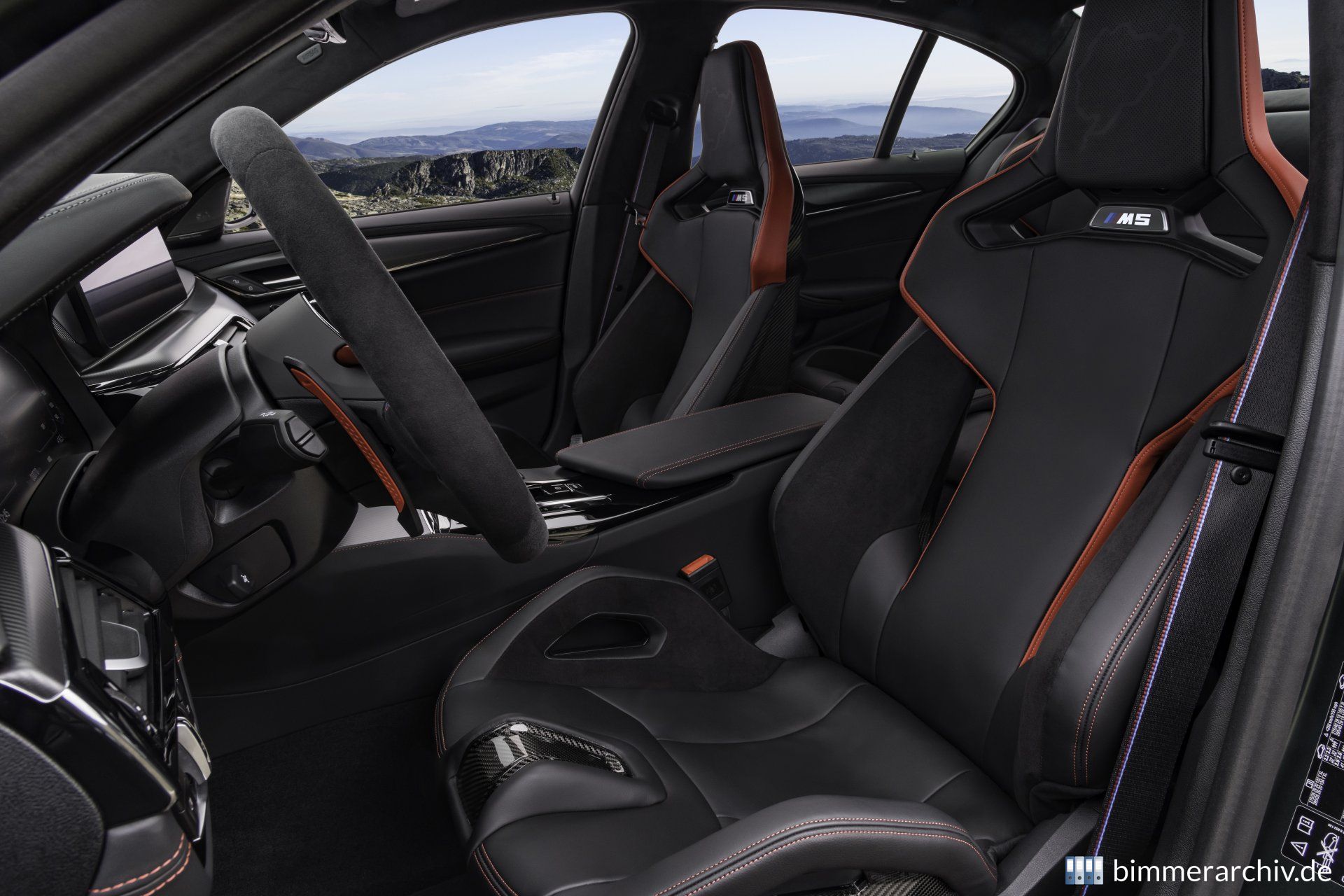 BMW M5 CS