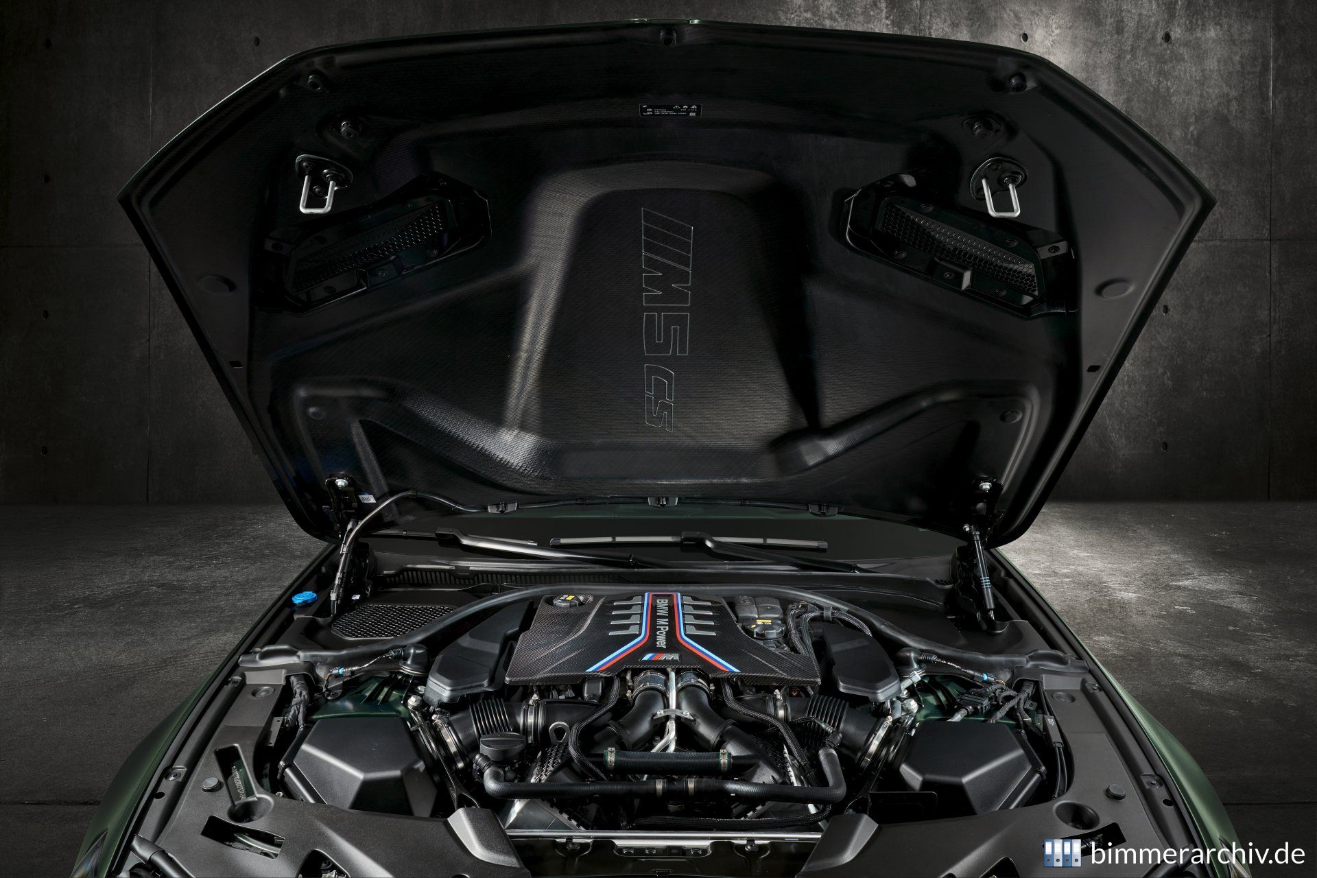BMW M5 CS