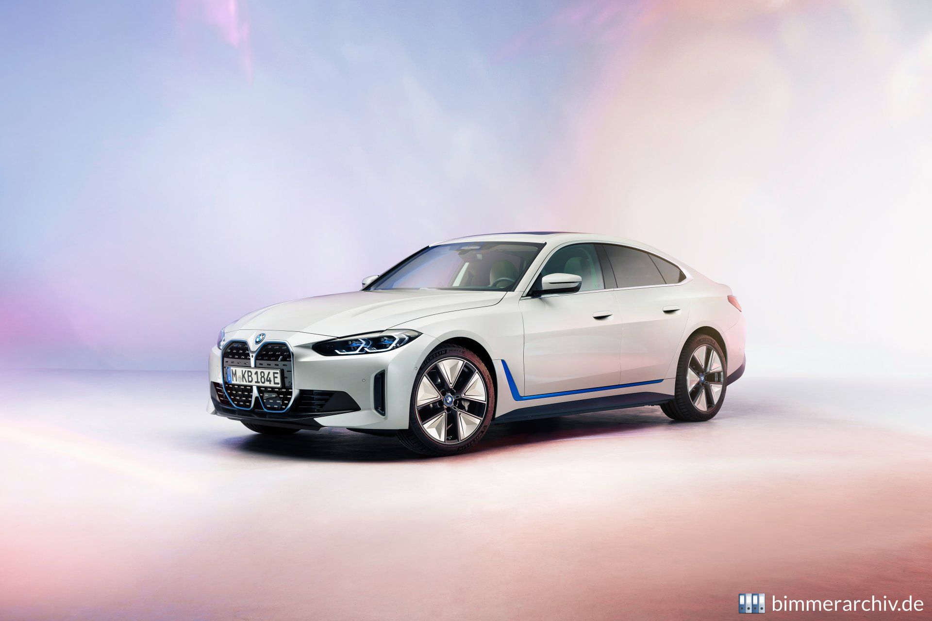 BMW i4
