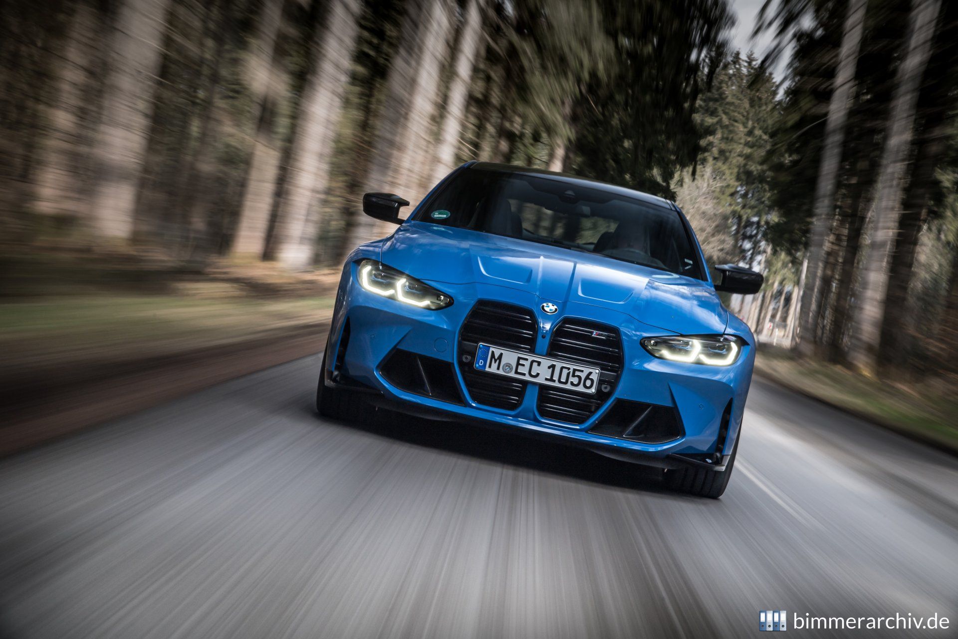 BMW M4 Competition Coupé mit M xDrive