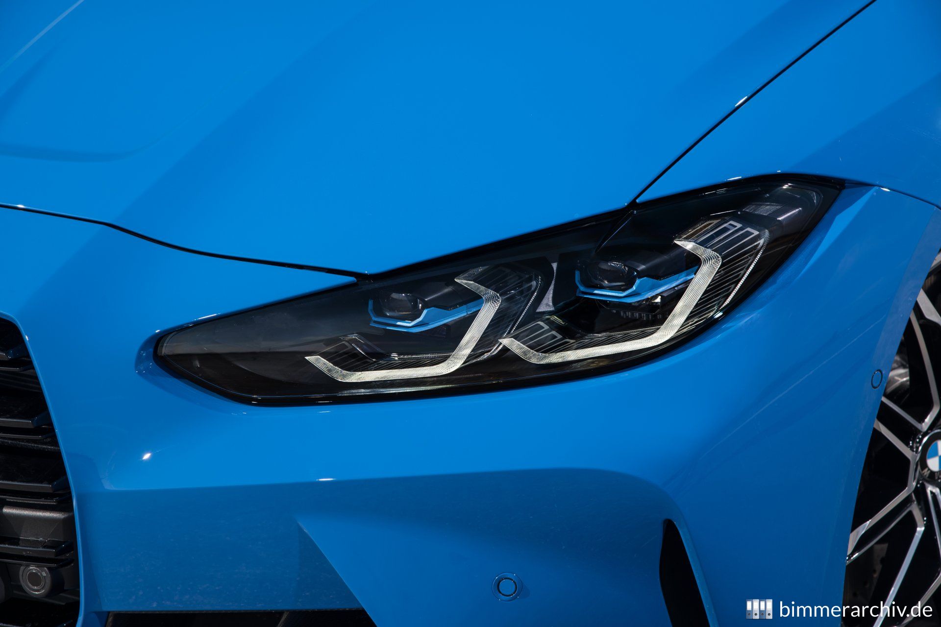 BMW M4 Competition Coupé mit M xDrive