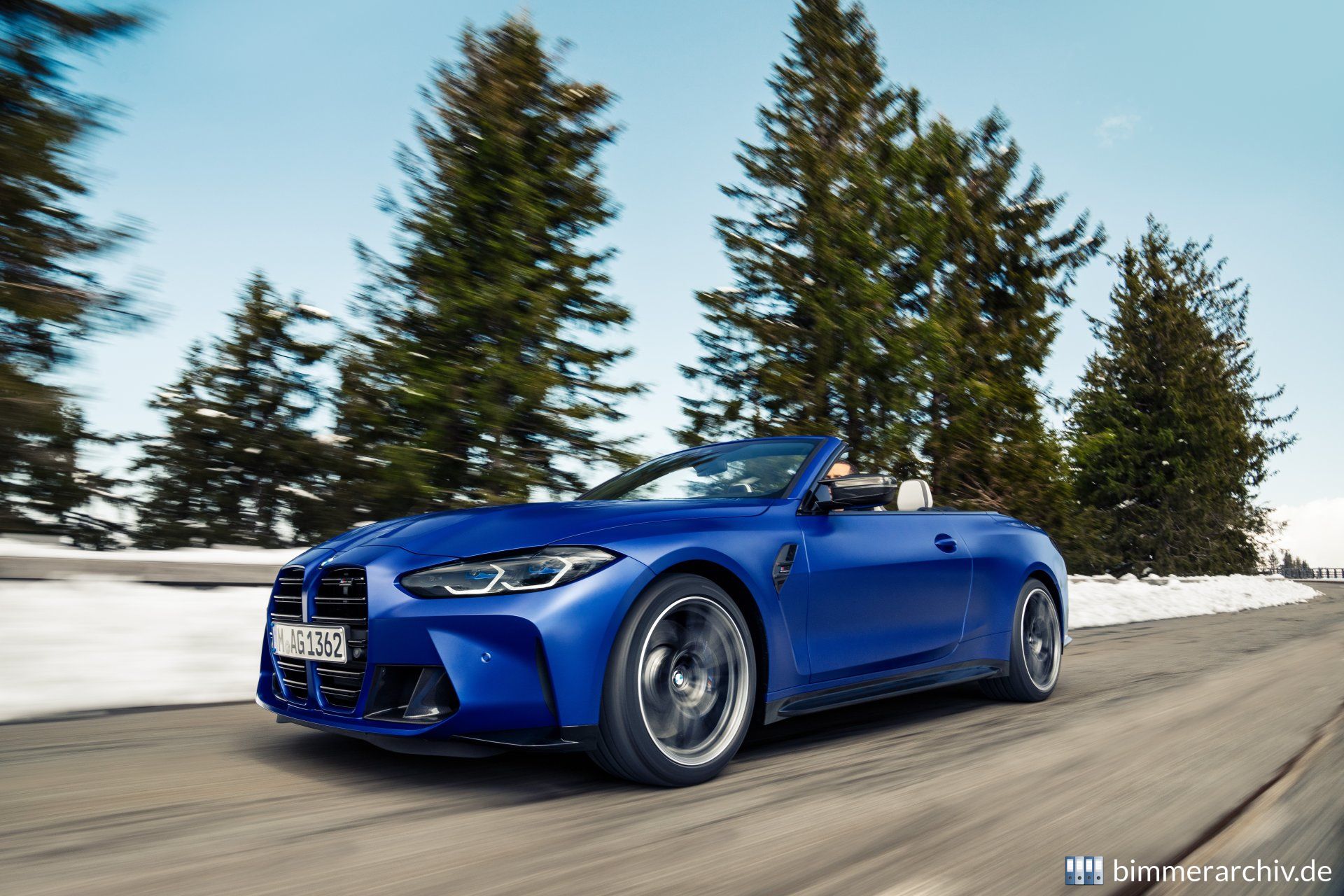 BMW M4 Competition Cabrio mit M xDrive