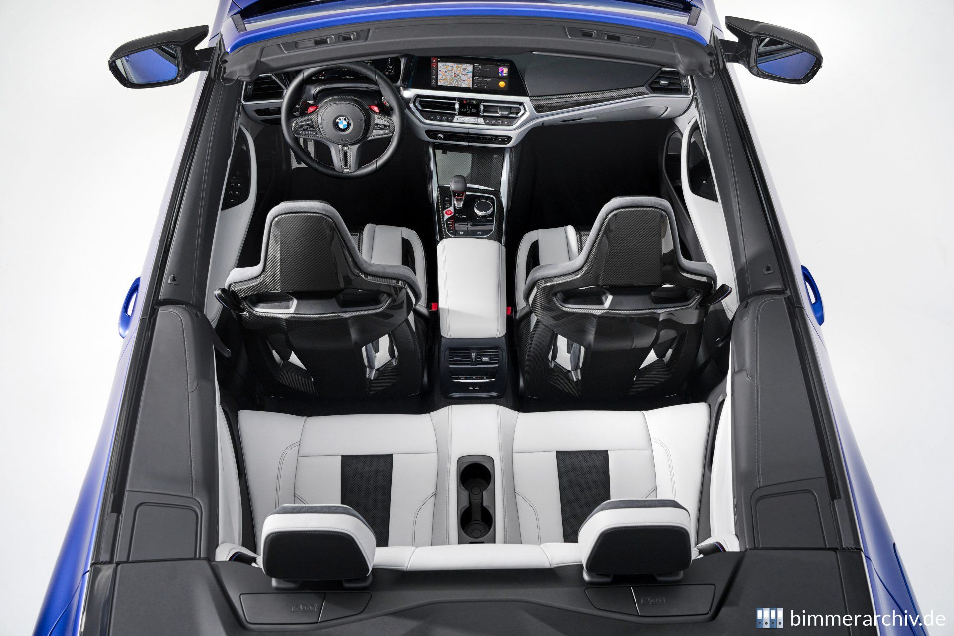 BMW M4 Competition Cabrio mit M xDrive