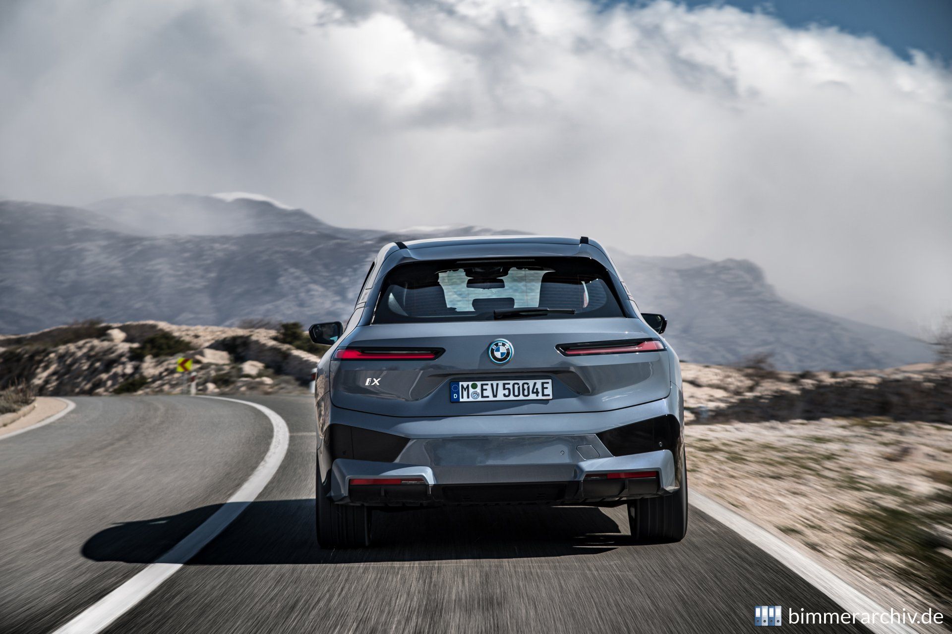 BMW iX xDrive50