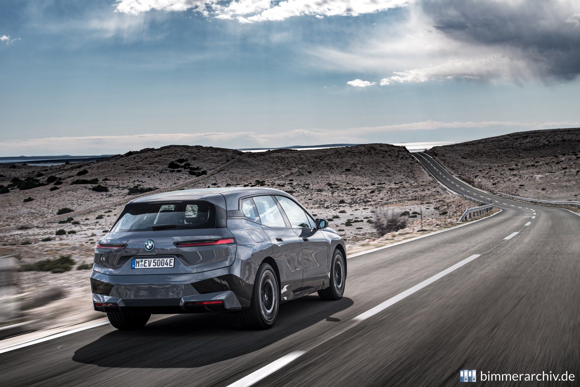 BMW iX xDrive50