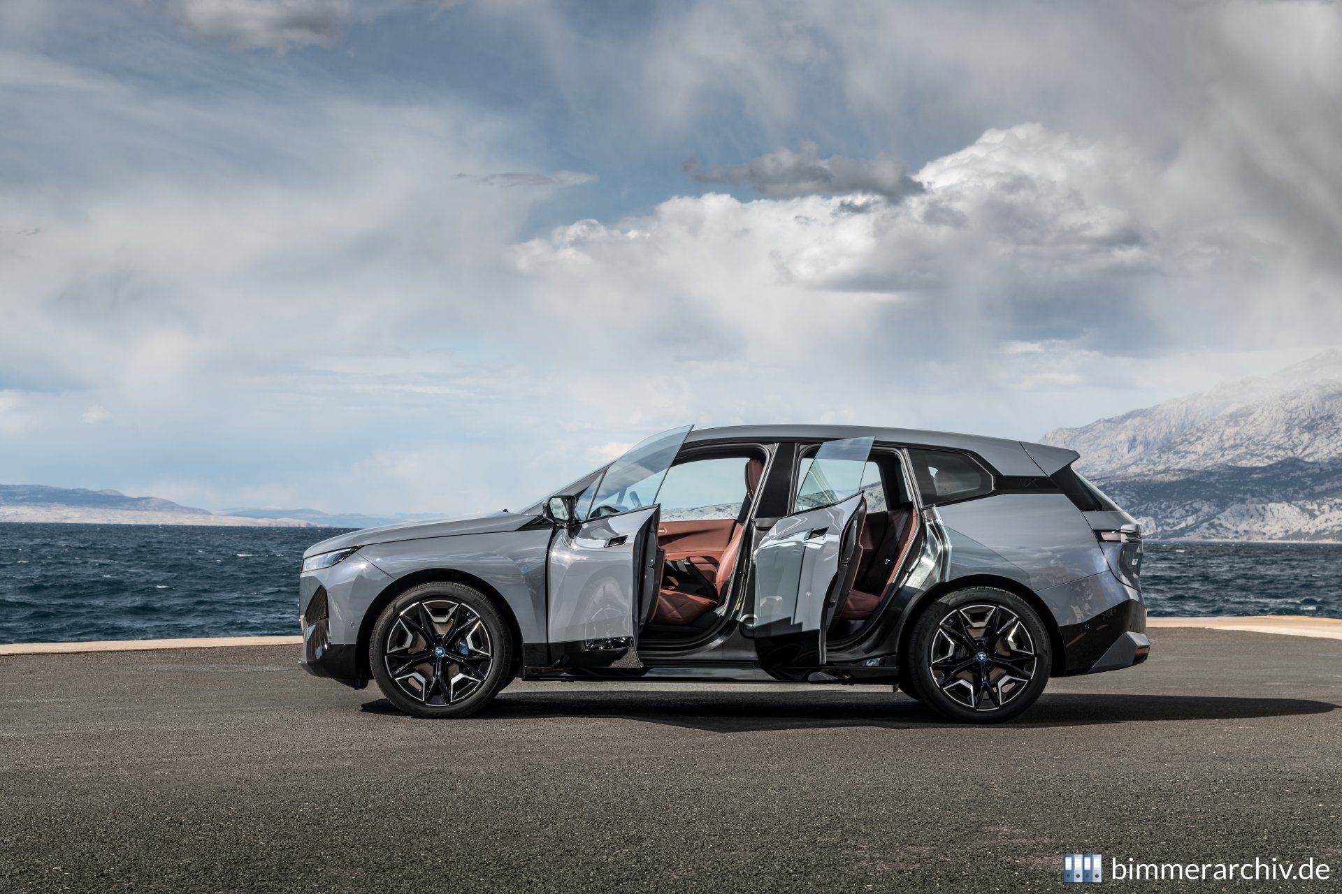 BMW iX xDrive50