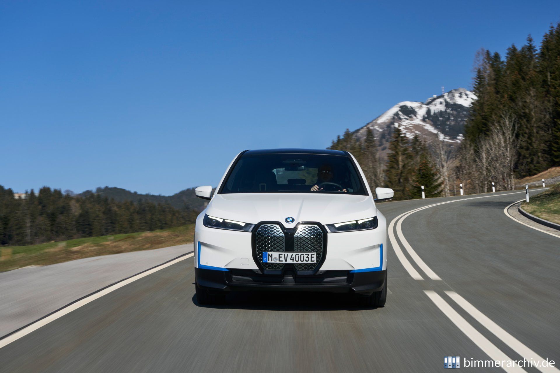 BMW iX xDrive40