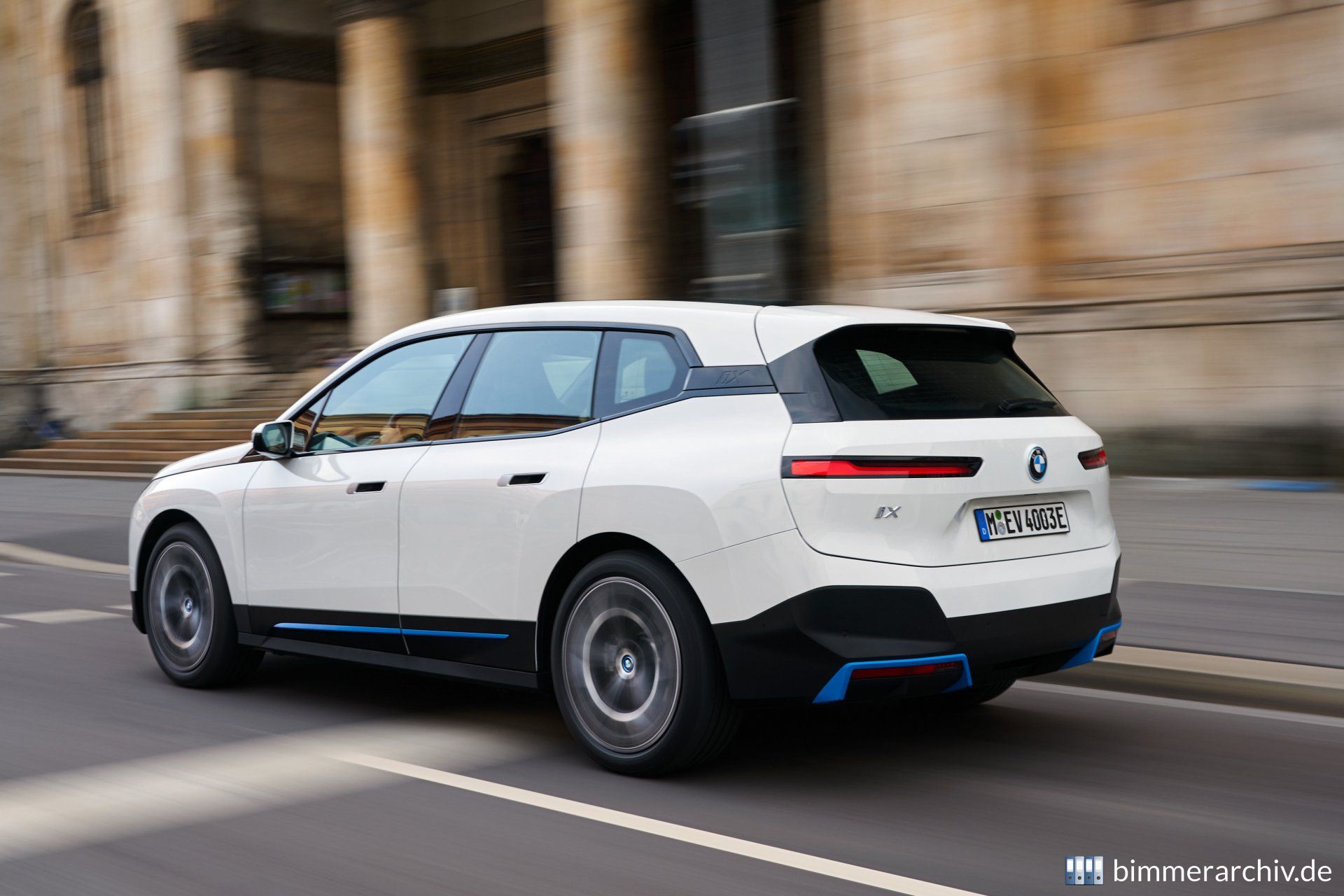 BMW iX xDrive40