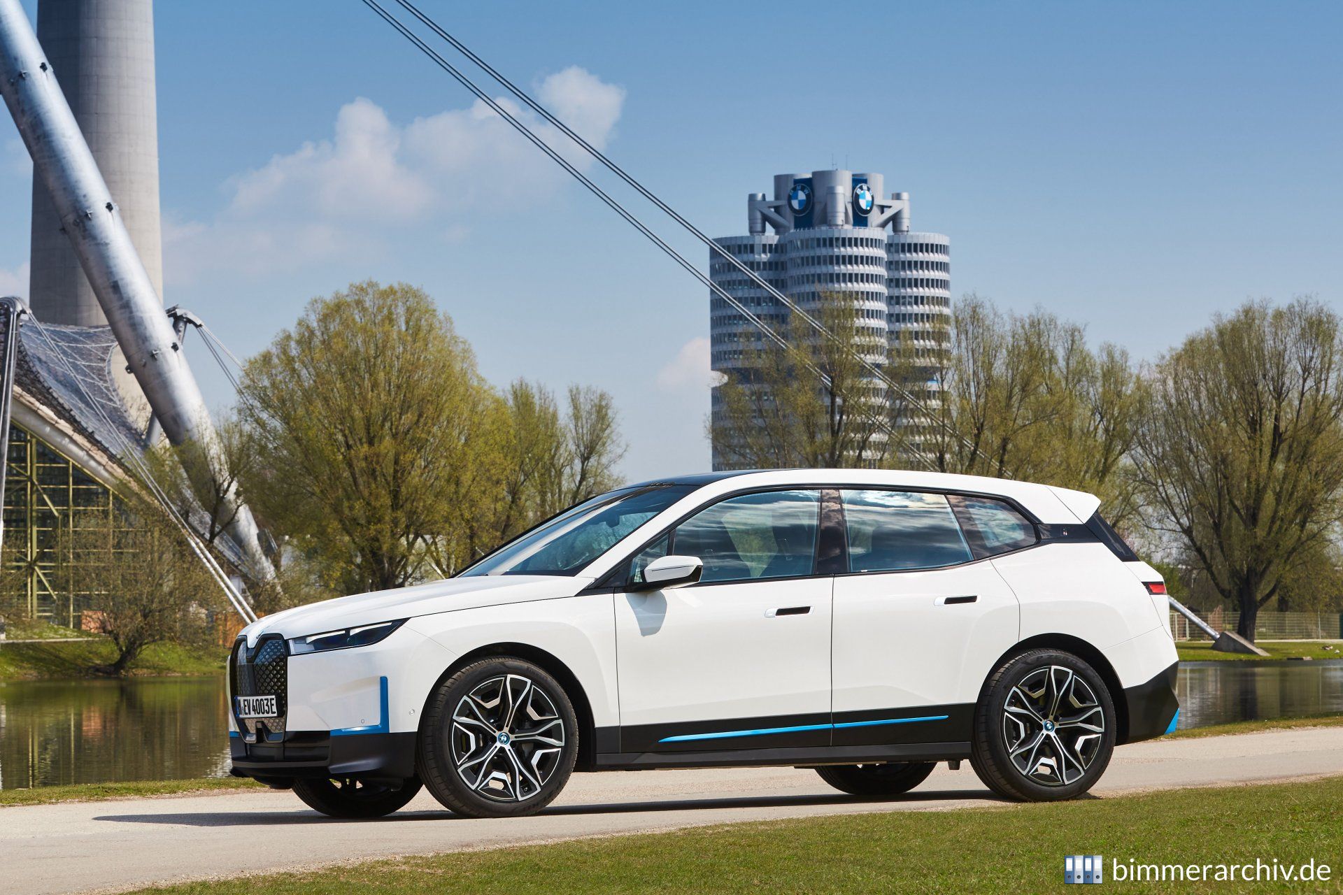 BMW iX xDrive40