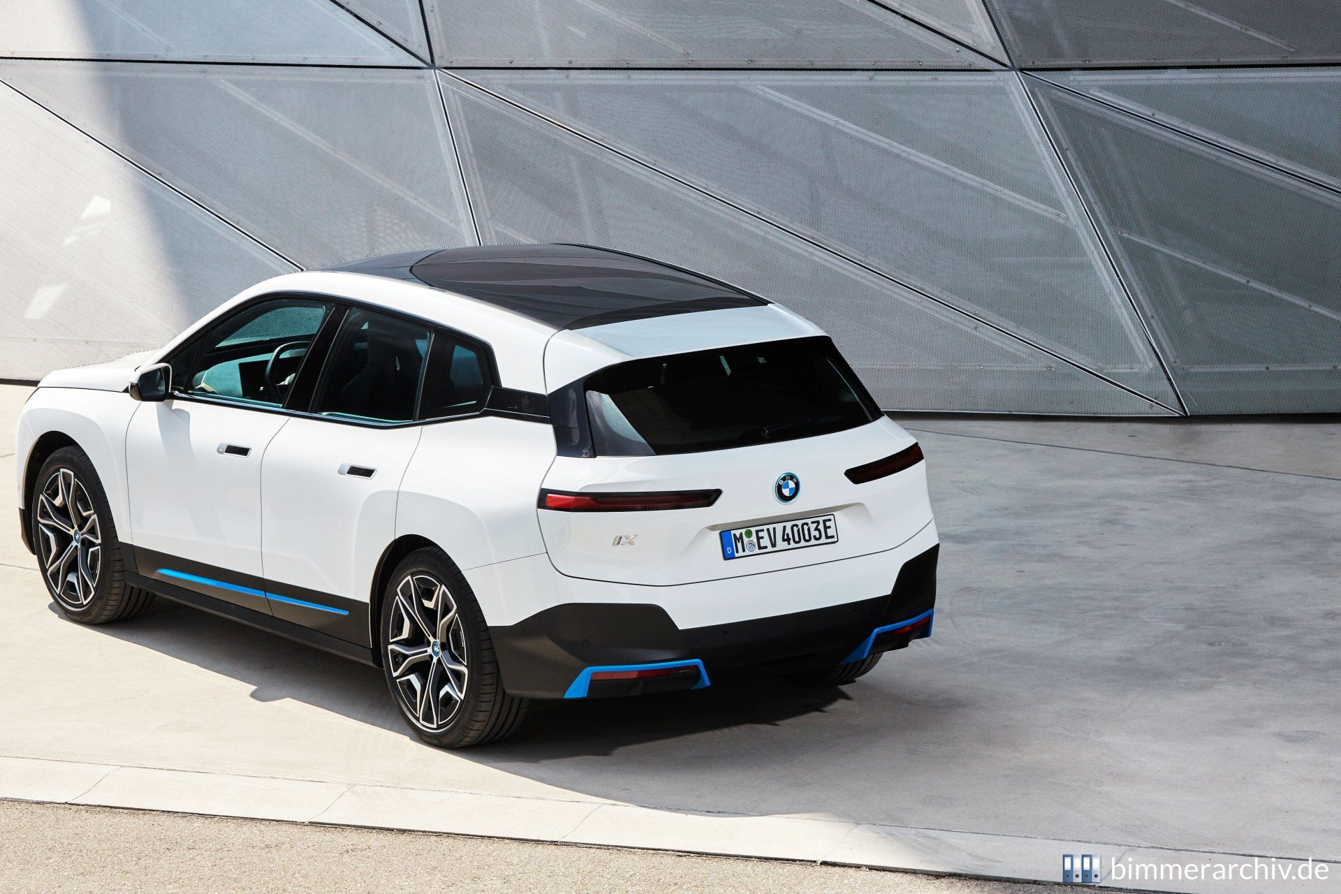 BMW iX xDrive40
