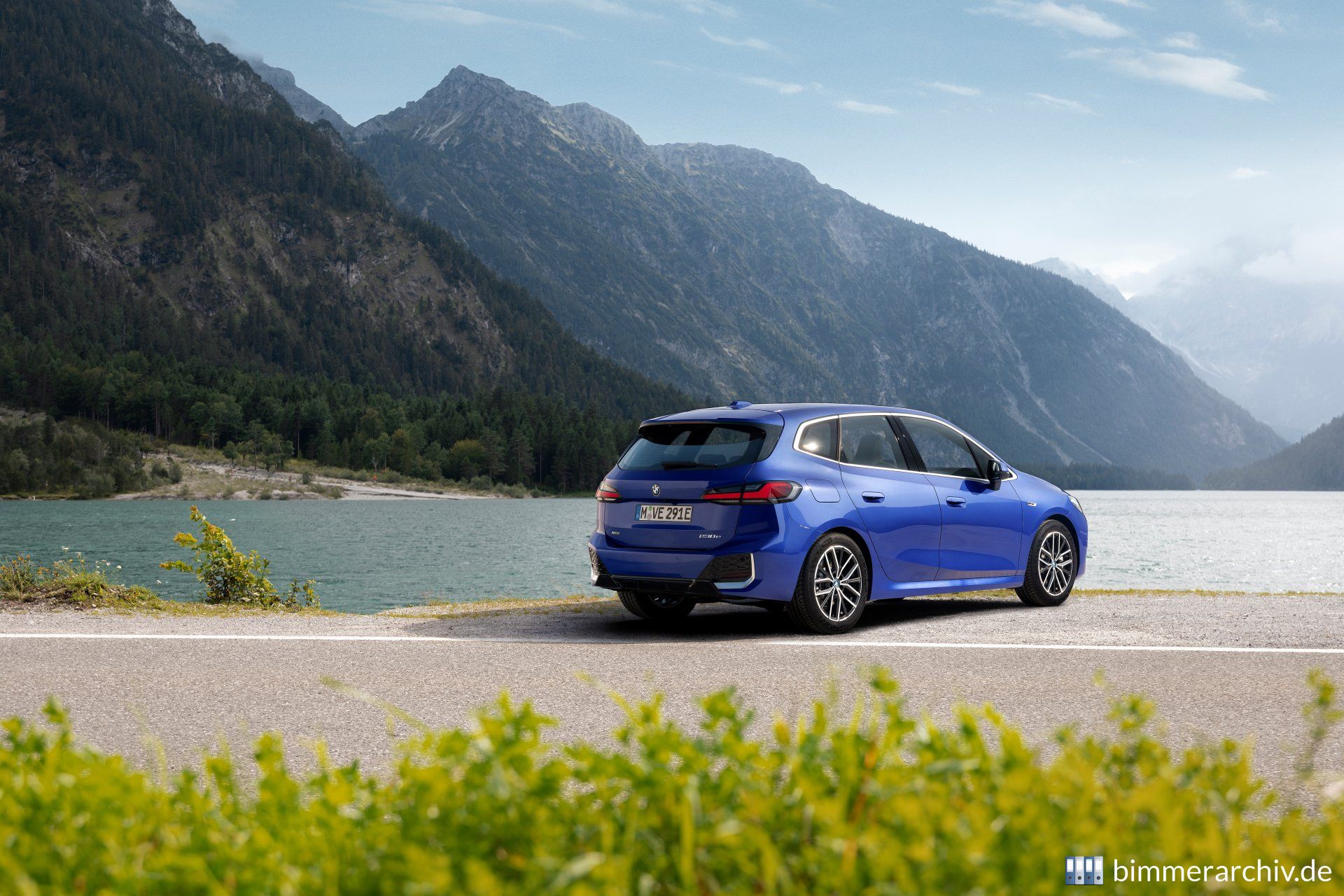 BMW 230e xDrive Active Tourer