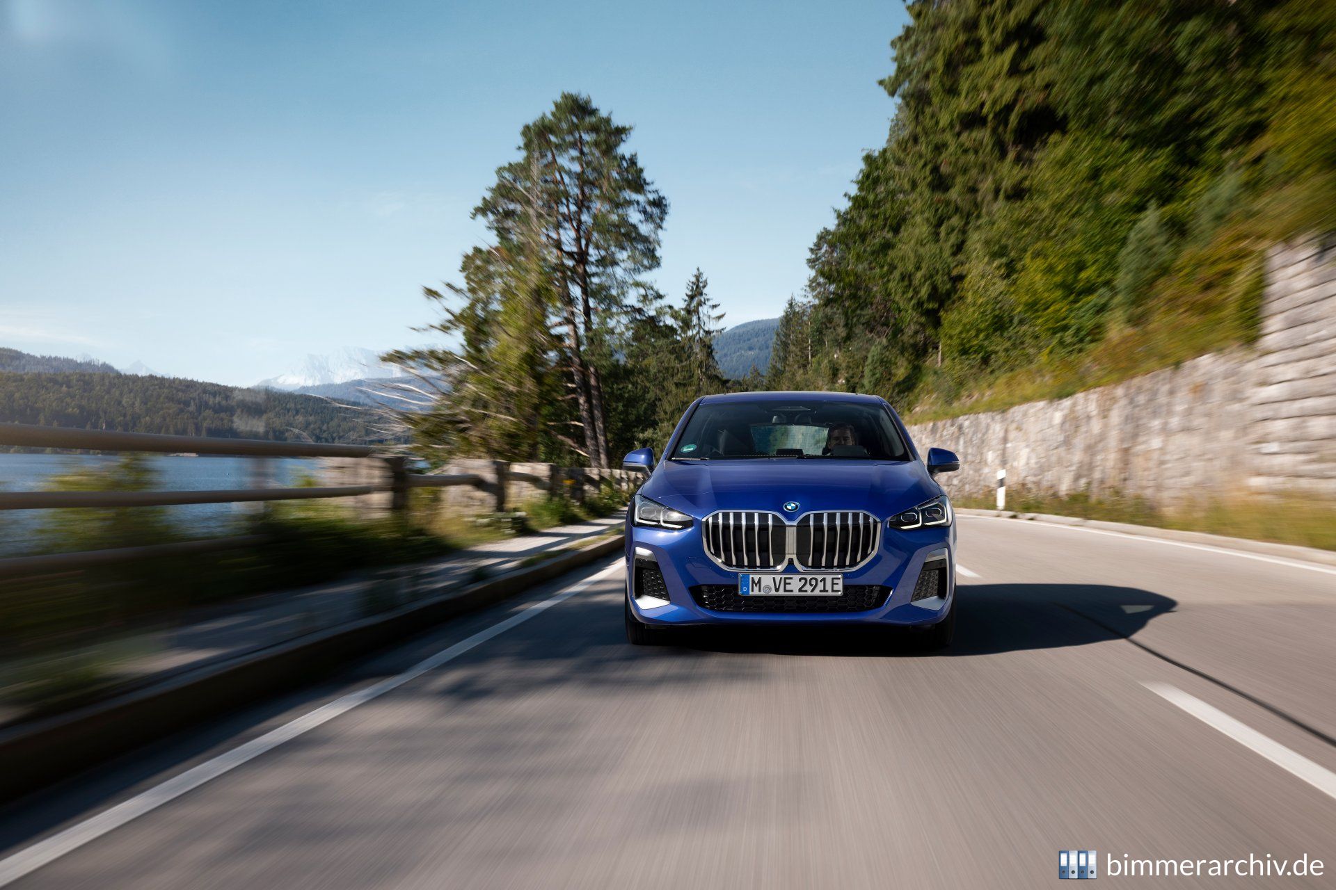 BMW 230e xDrive Active Tourer