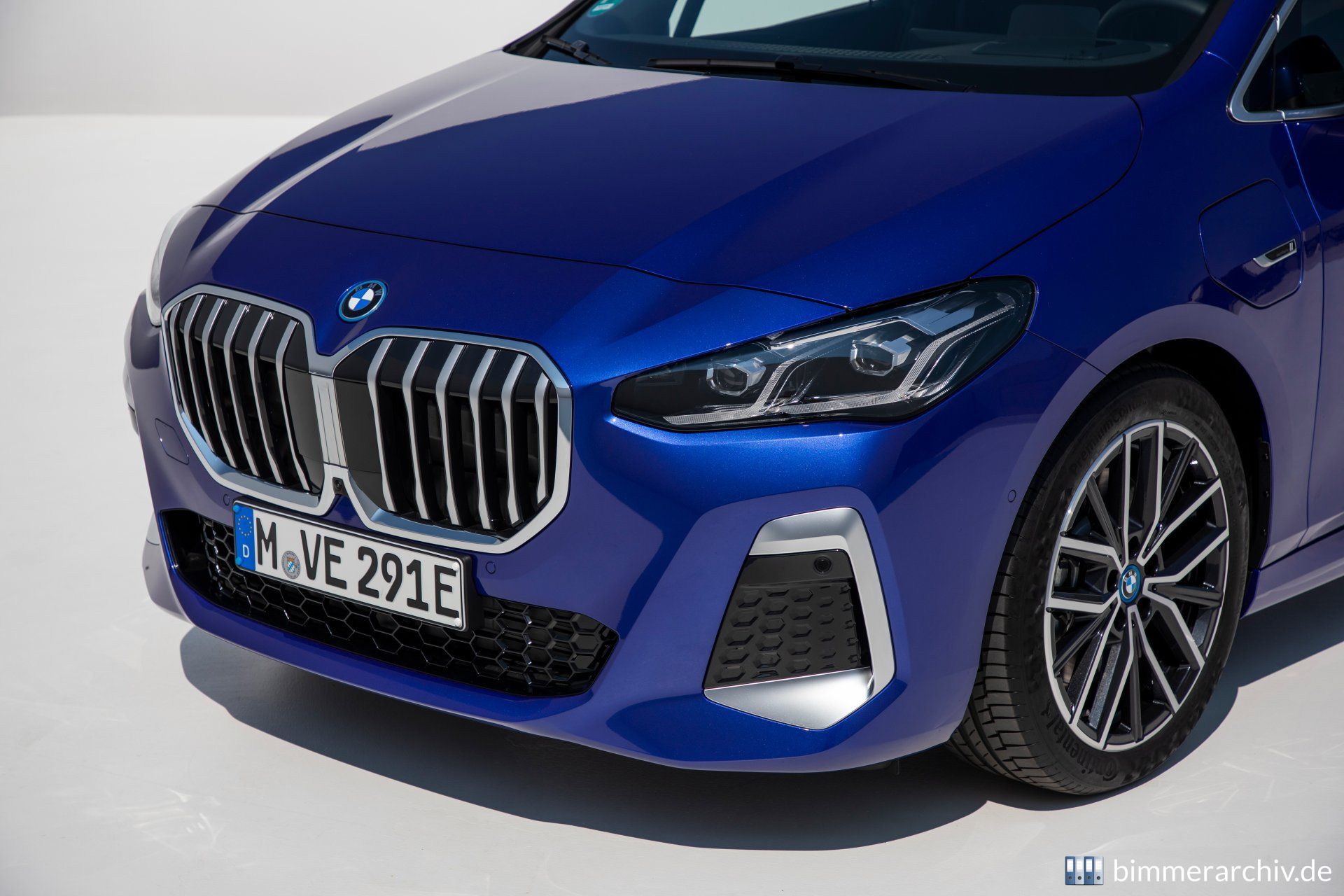 BMW 230e xDrive Active Tourer