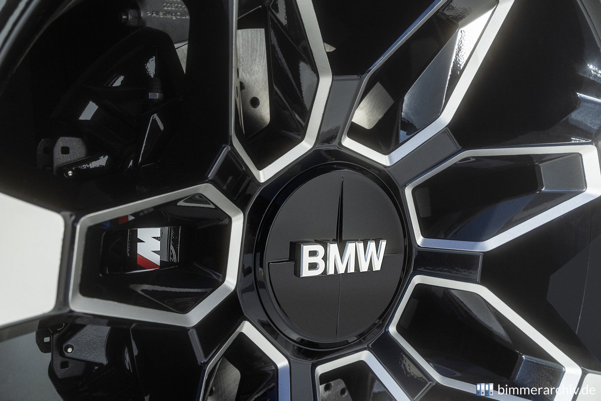 BMW Concept XM