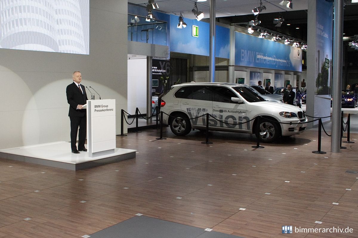 BMW Group Pressekonferenz mit Philipp von Sahr