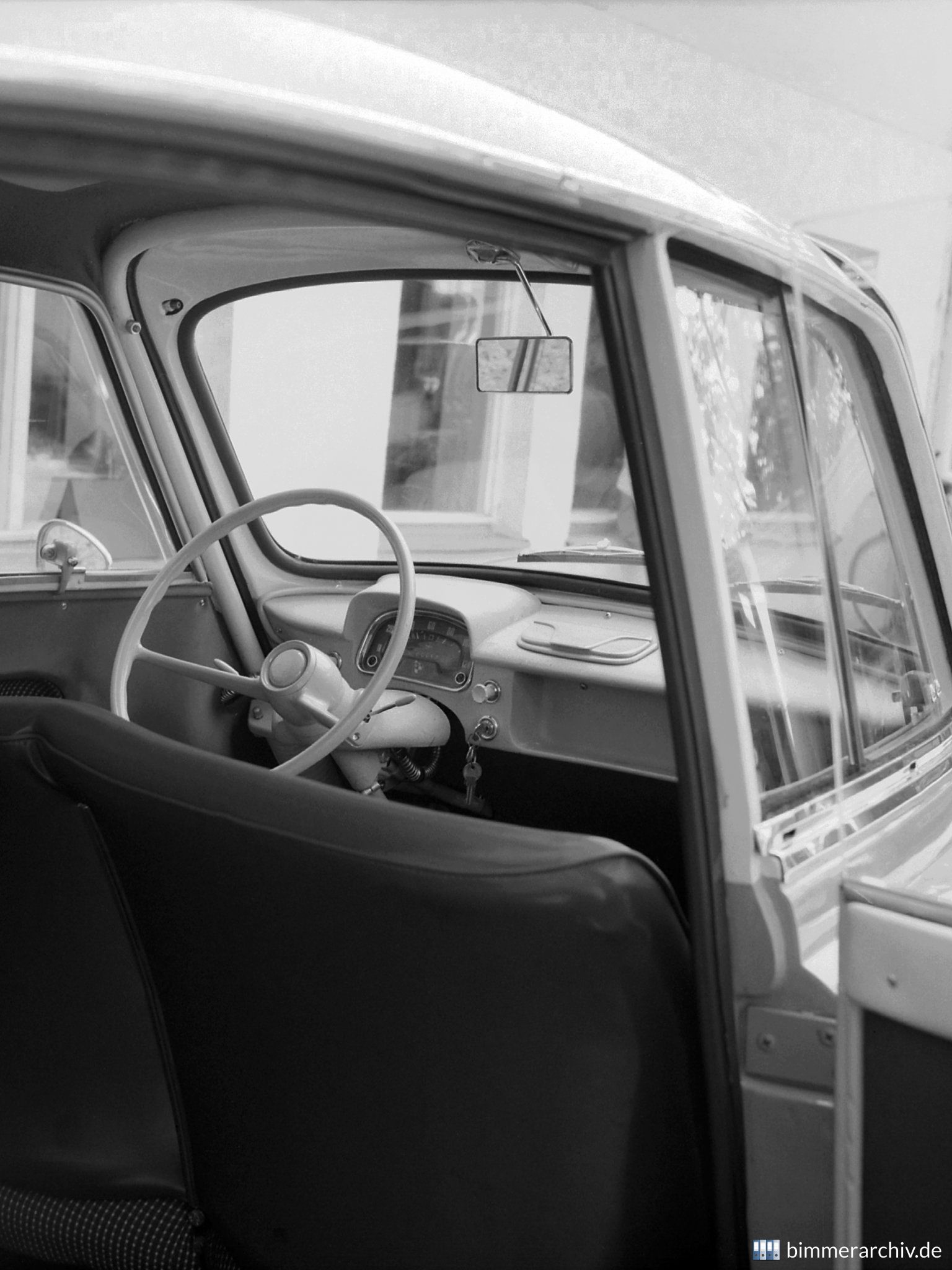 BMW 600