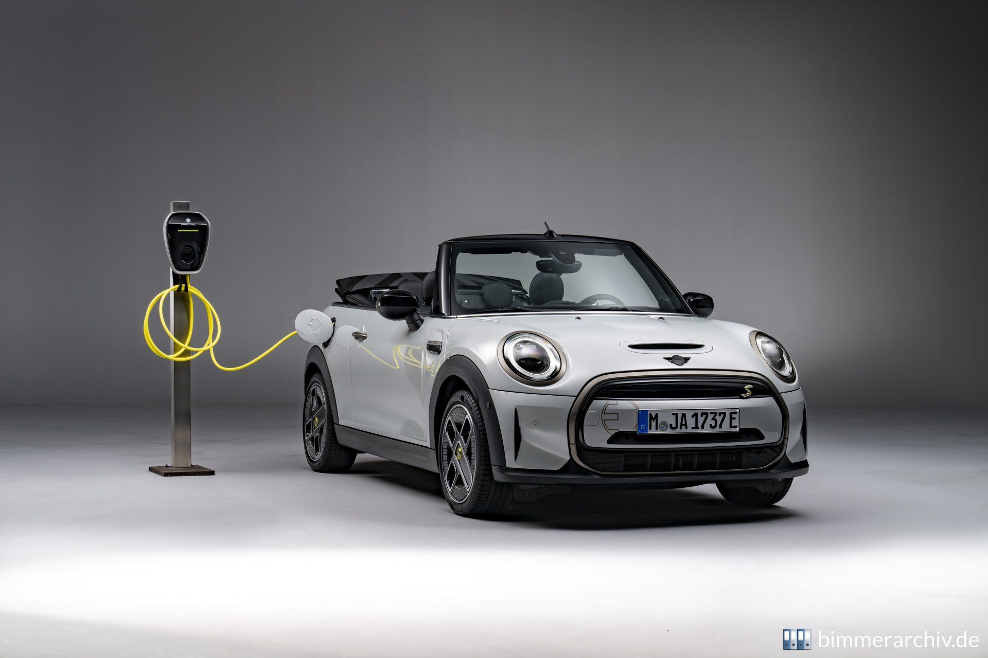 MINI Cooper SE Cabrio
