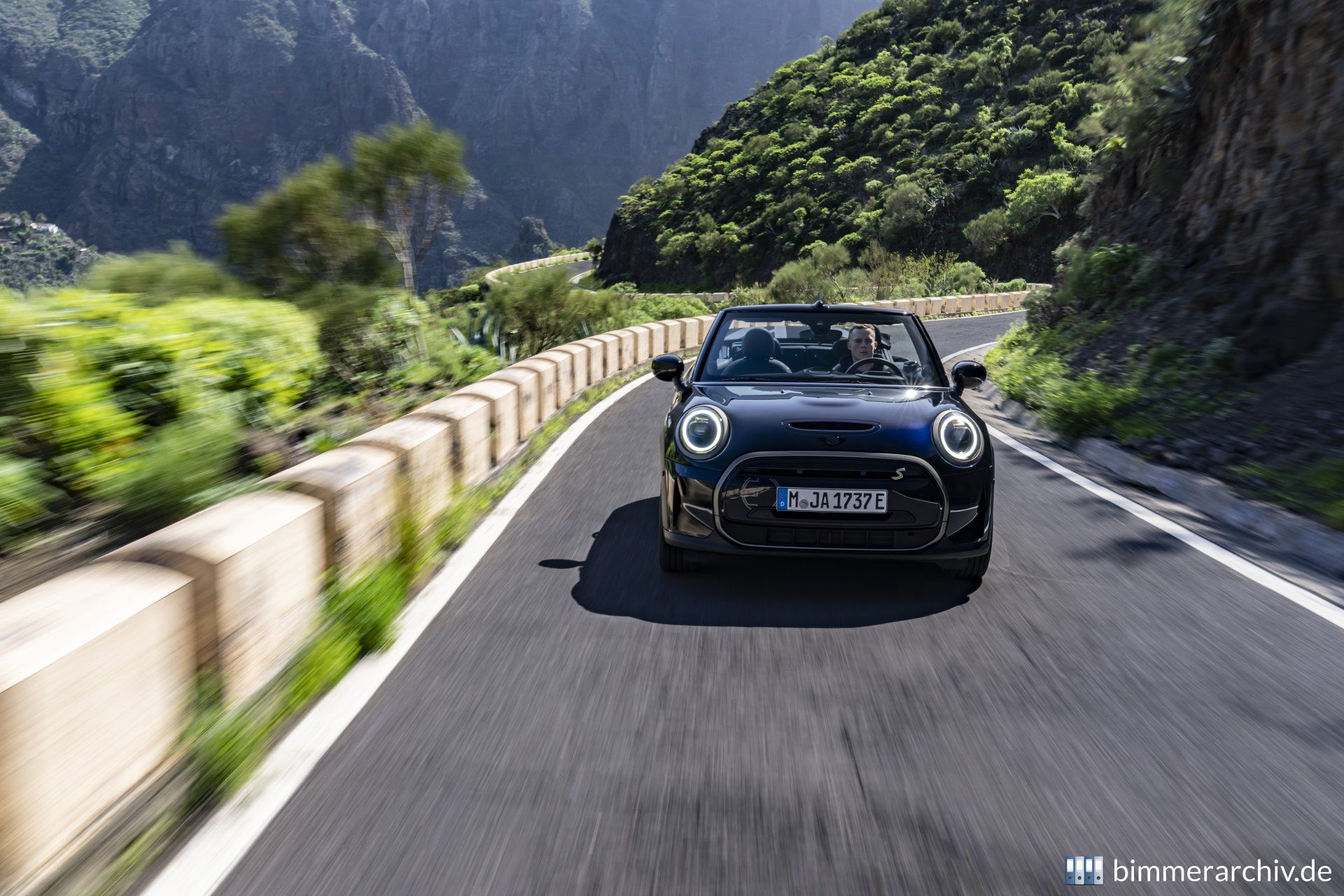 MINI Cooper SE Cabrio