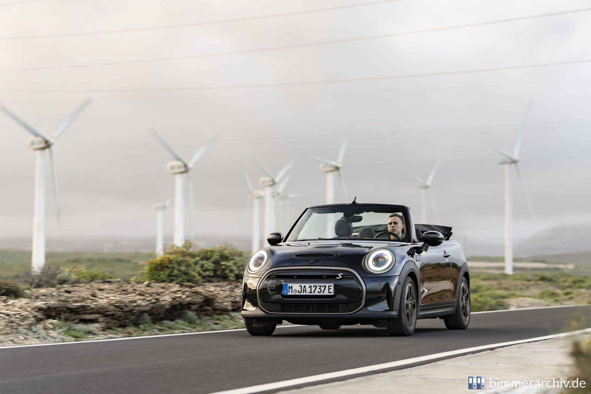 MINI Cooper SE Cabrio