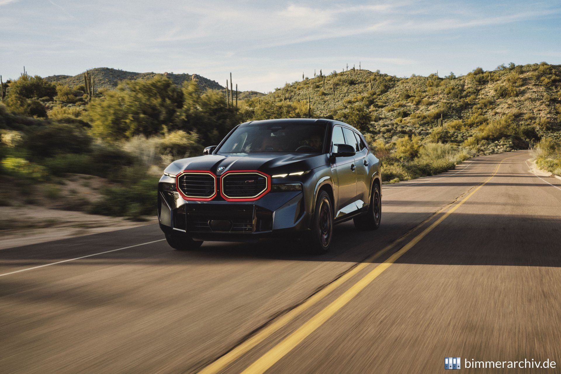 BMW XM Label Red