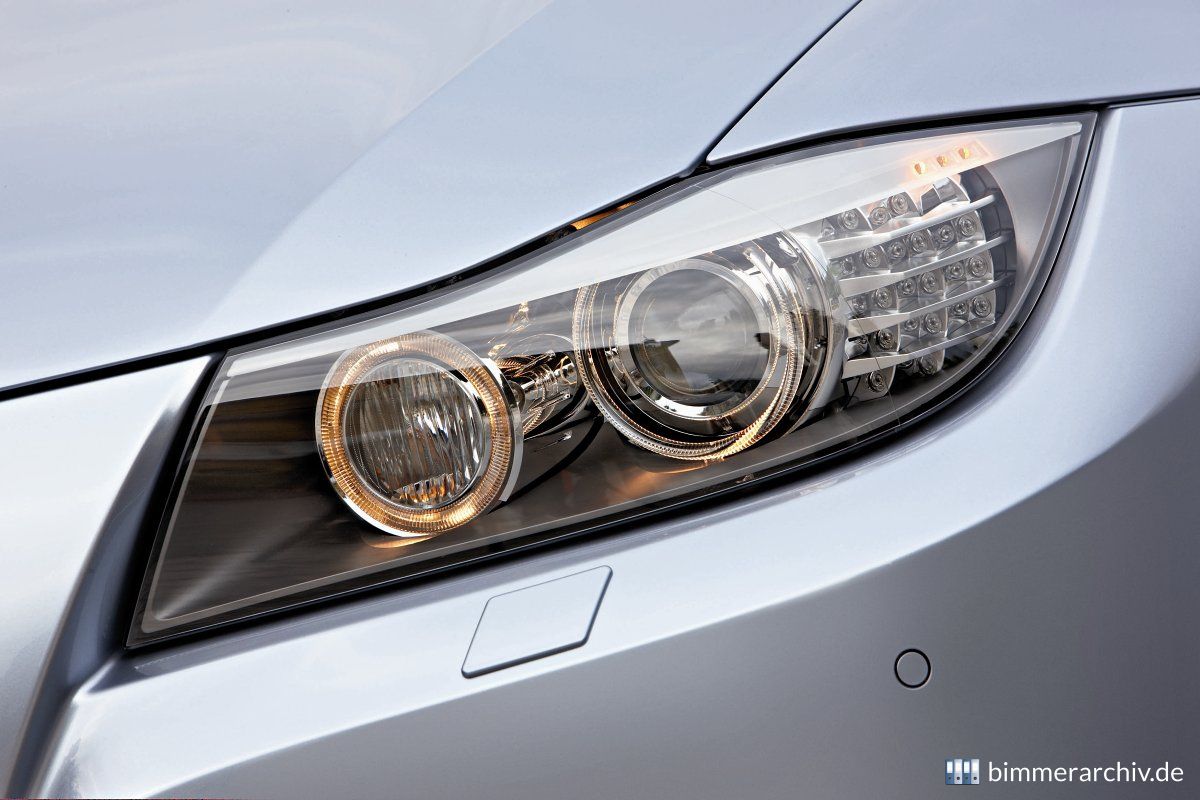 Der neue BMW 3er - Frontscheinwerfer