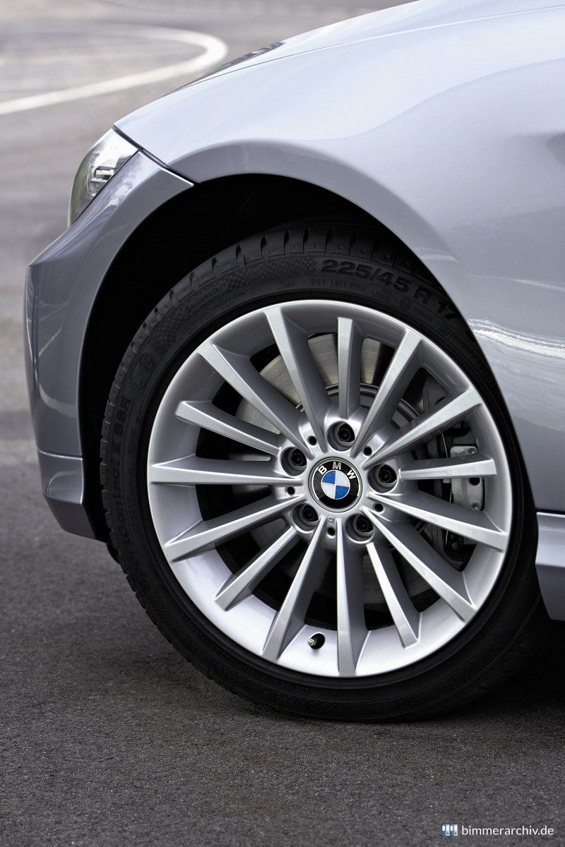 Der neue BMW 3er - 17-Zoll Rad