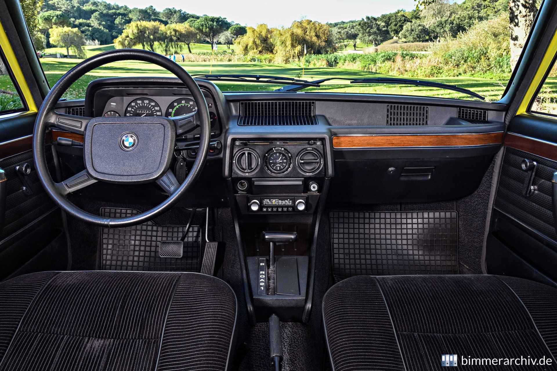 BMW 528
