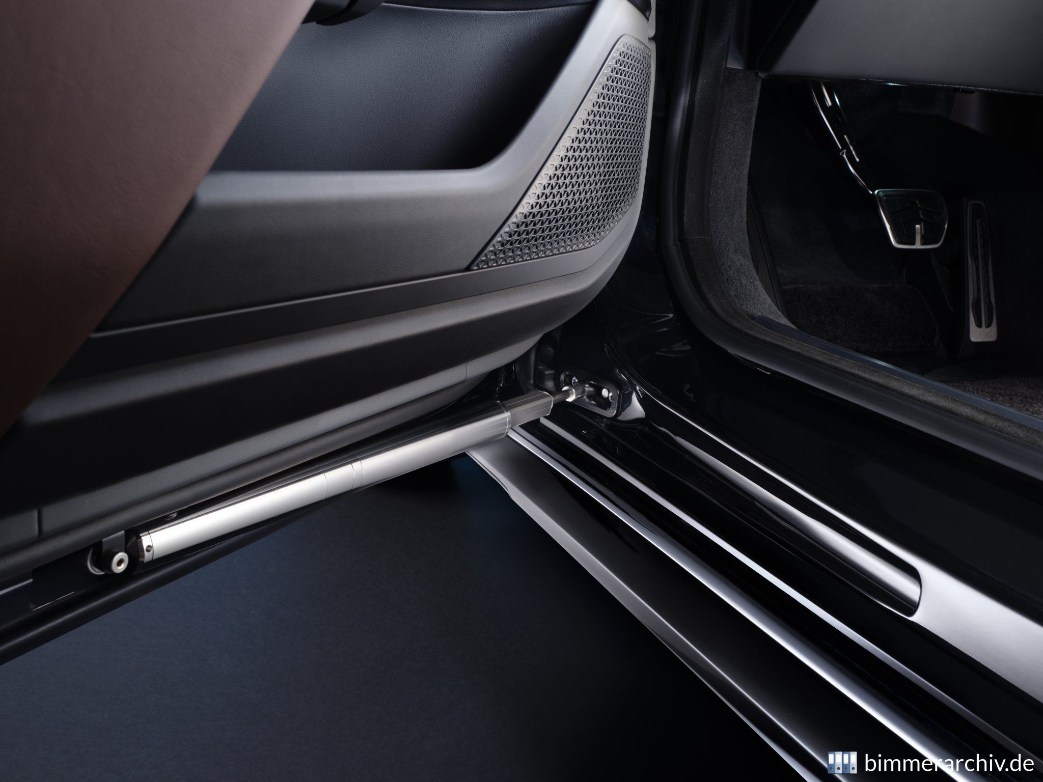 BMW 760i xDrive Protection