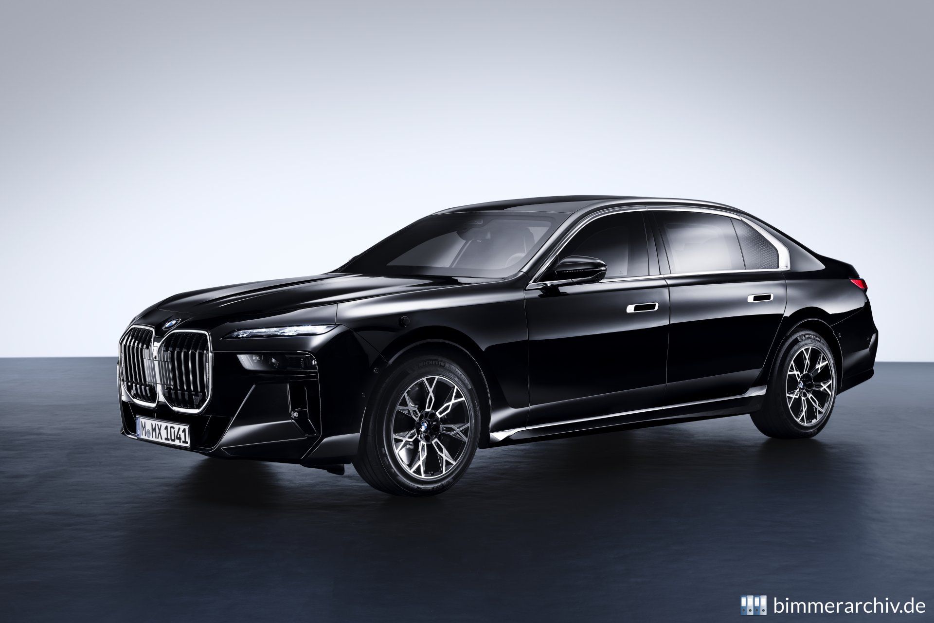 BMW 760i xDrive Protection