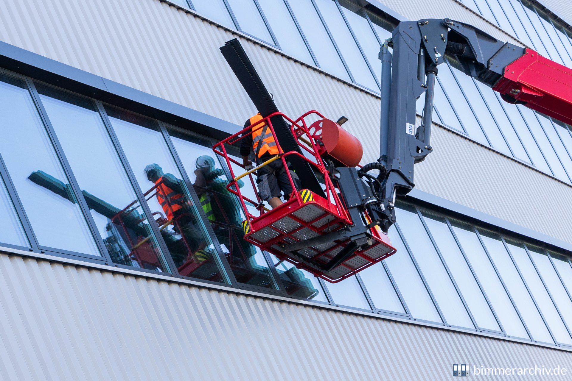 Baustatus der neuen Montagehalle für E-Antriebe im BMW Group Werk Steyr