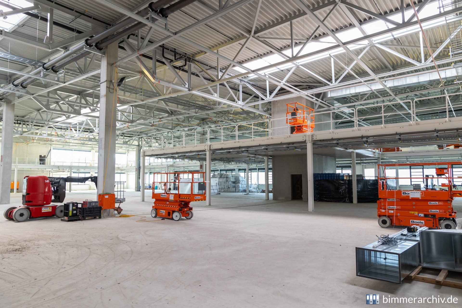 Baustatus der neuen Montagehalle für E-Antriebe im BMW Group Werk Steyr
