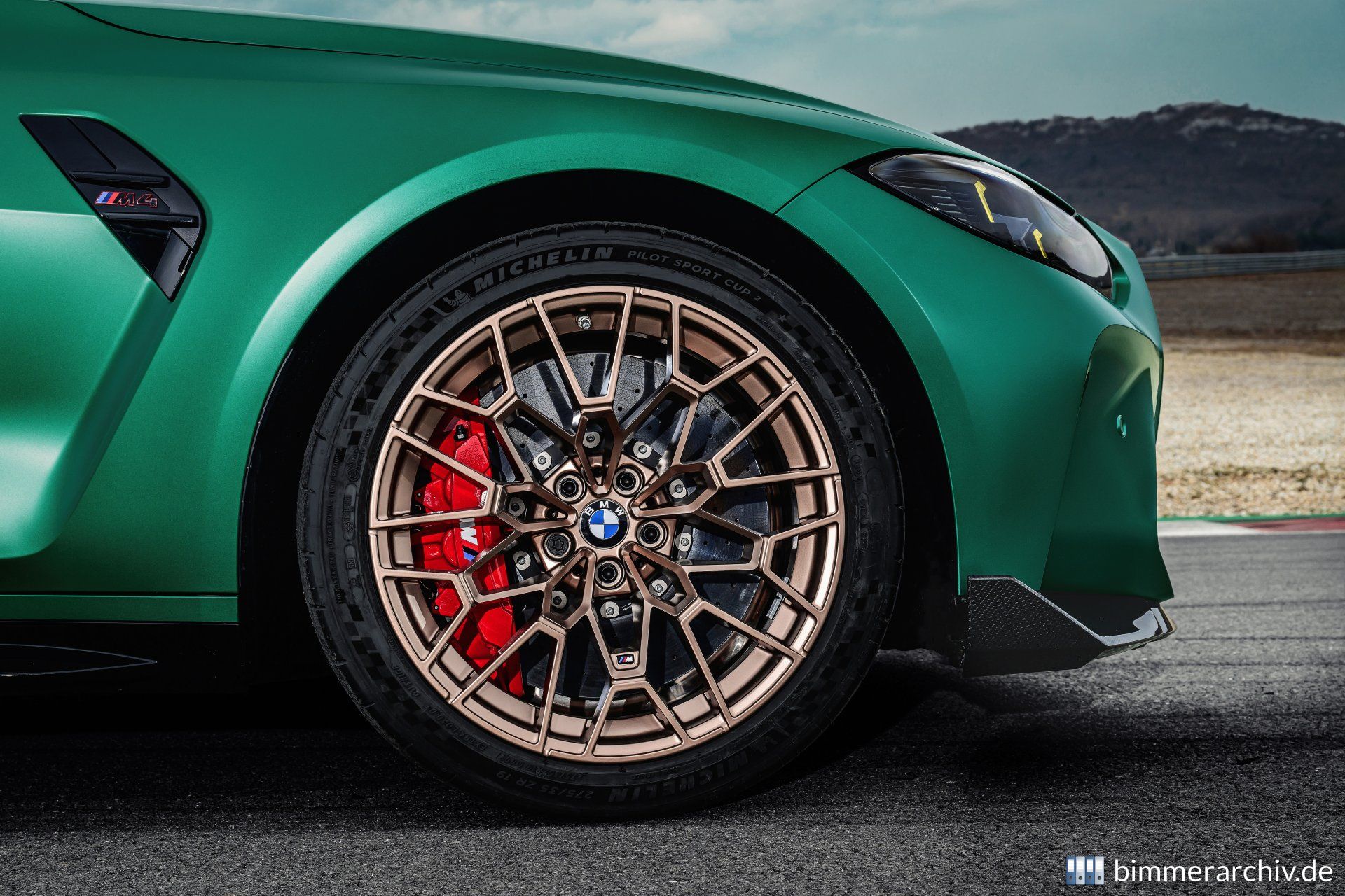 BMW M4 CS
