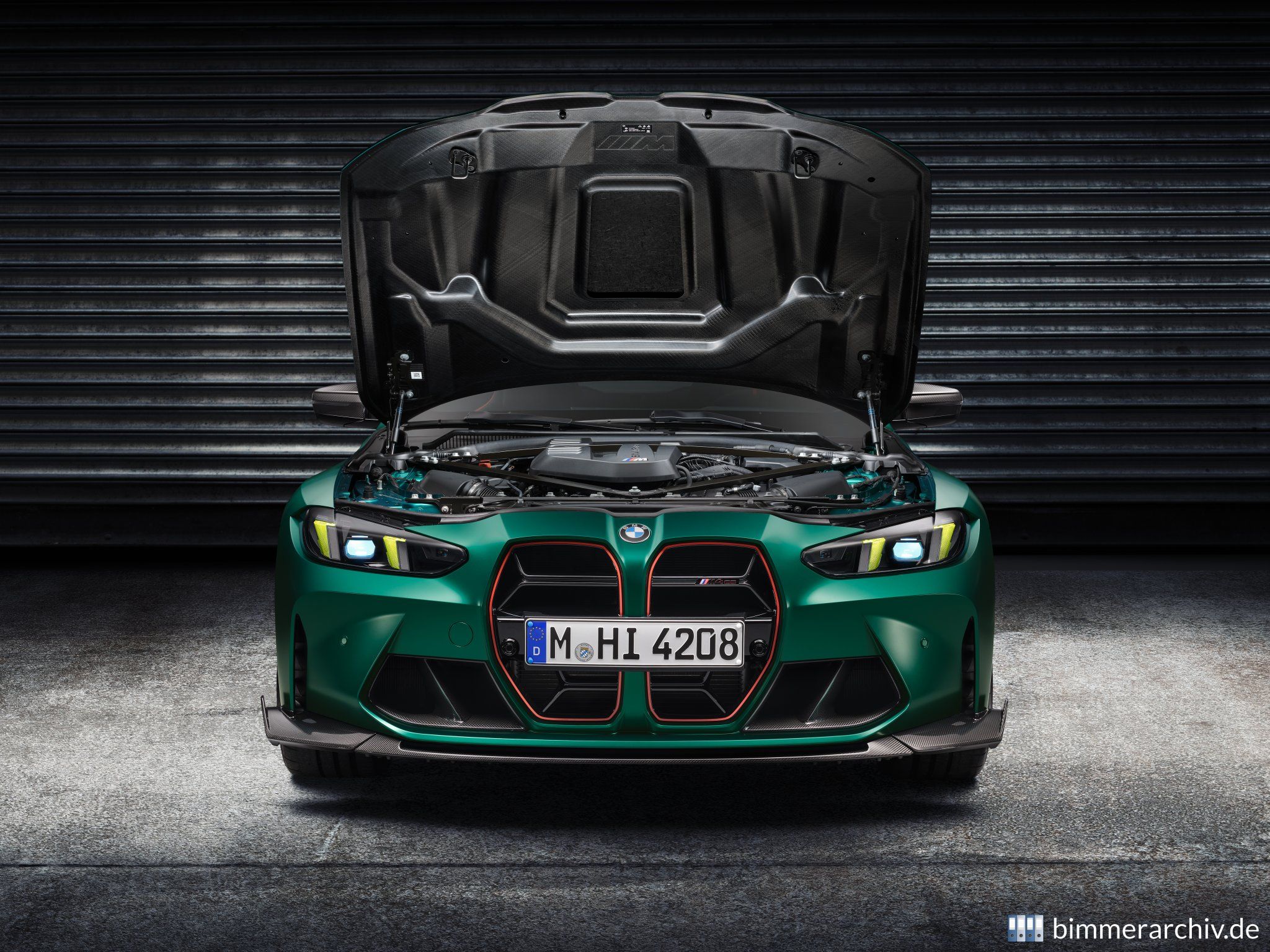 BMW M4 CS