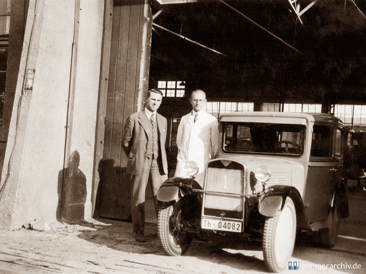 22. März 1929: Das erste jemals gefertigte BMW Automobil in Berlin Johannisthal