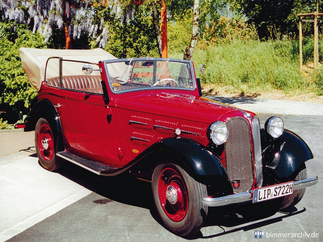 BMW 303