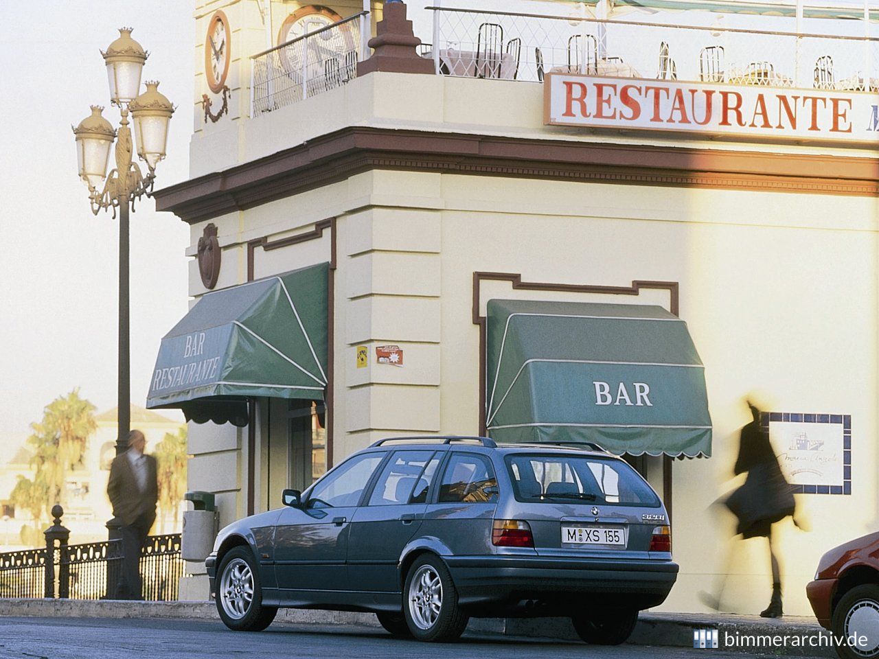 BMW 328i touring