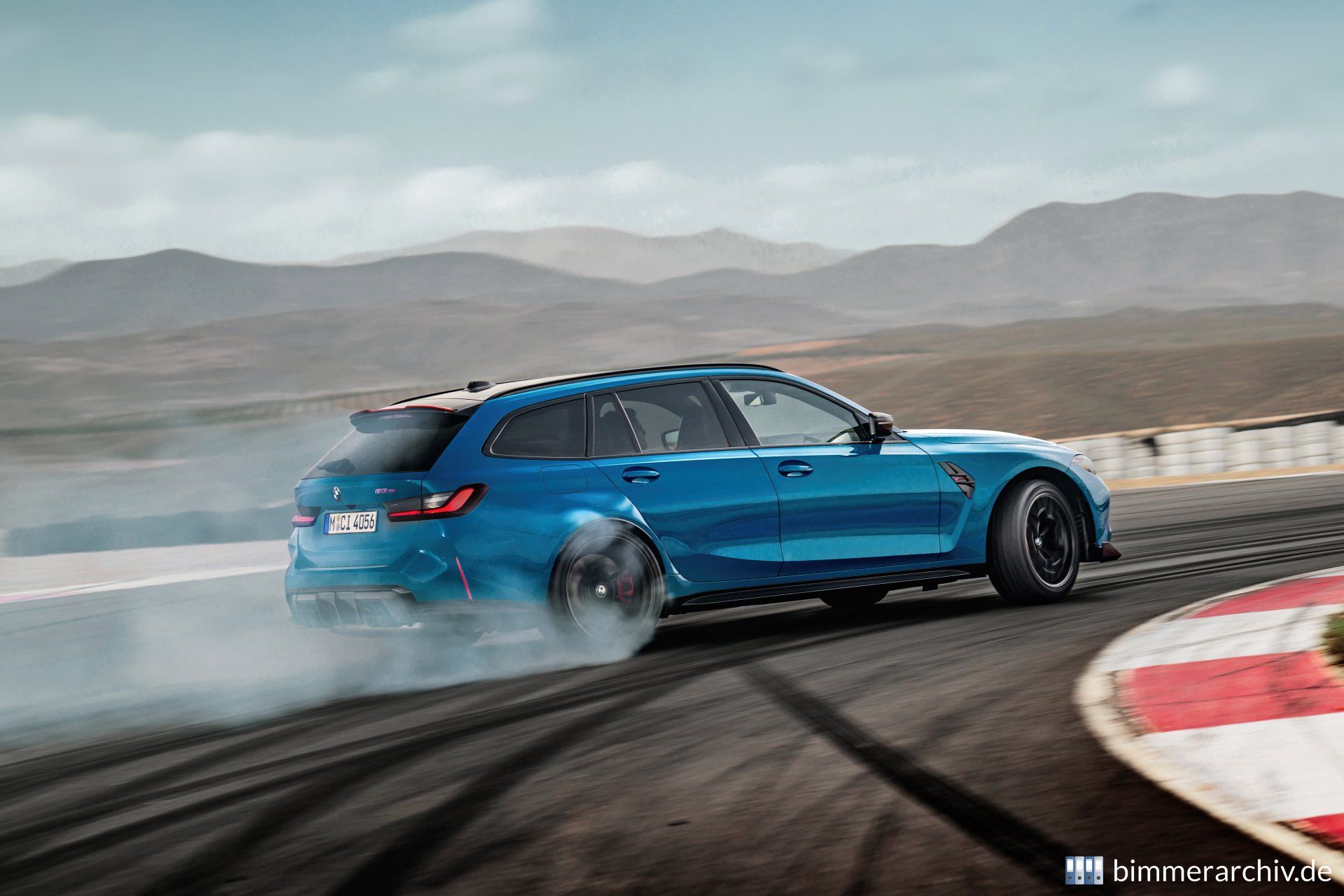 BMW M3 CS Touring