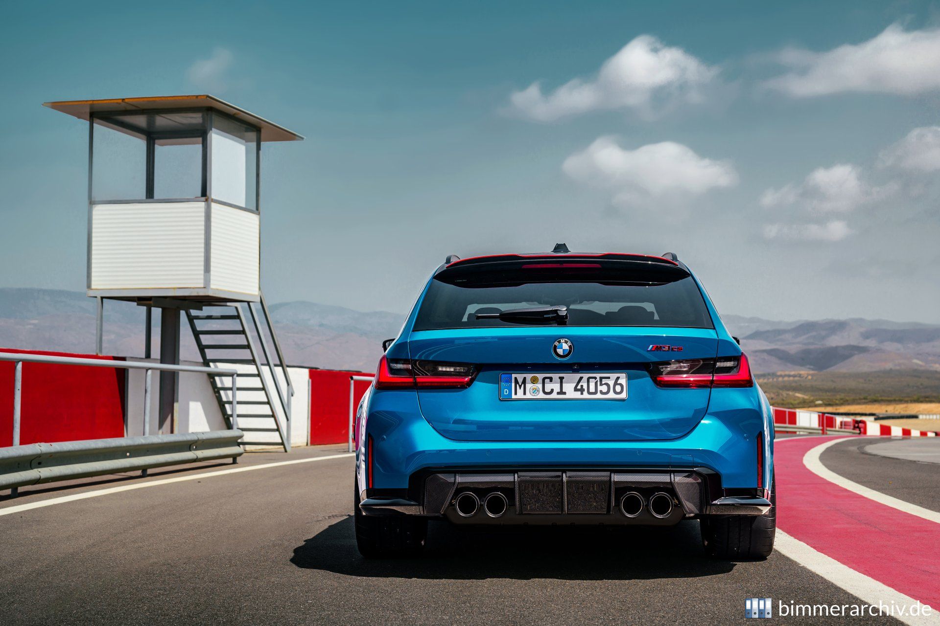BMW M3 CS Touring